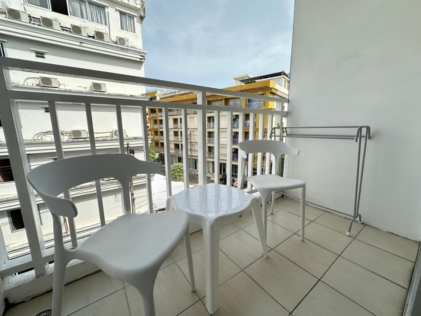 Hotel Baya Phuket Patong Kültér fotó